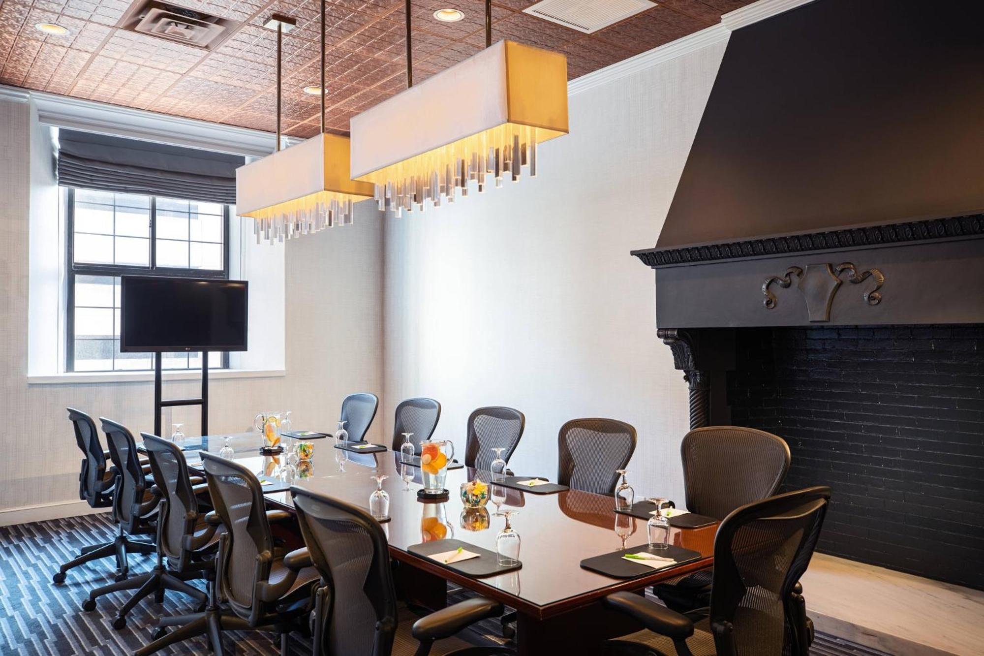 Courtyard By Marriott Boston Downtown Hotel Екстериор снимка