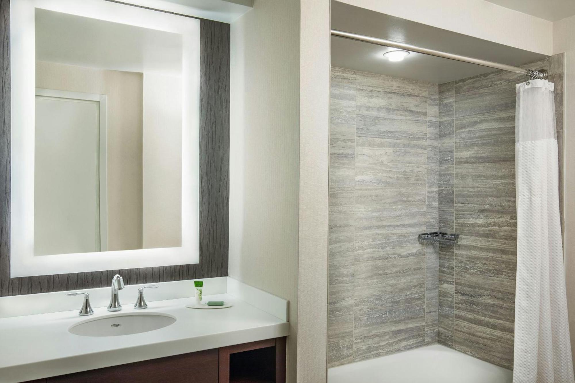Courtyard By Marriott Boston Downtown Hotel Екстериор снимка