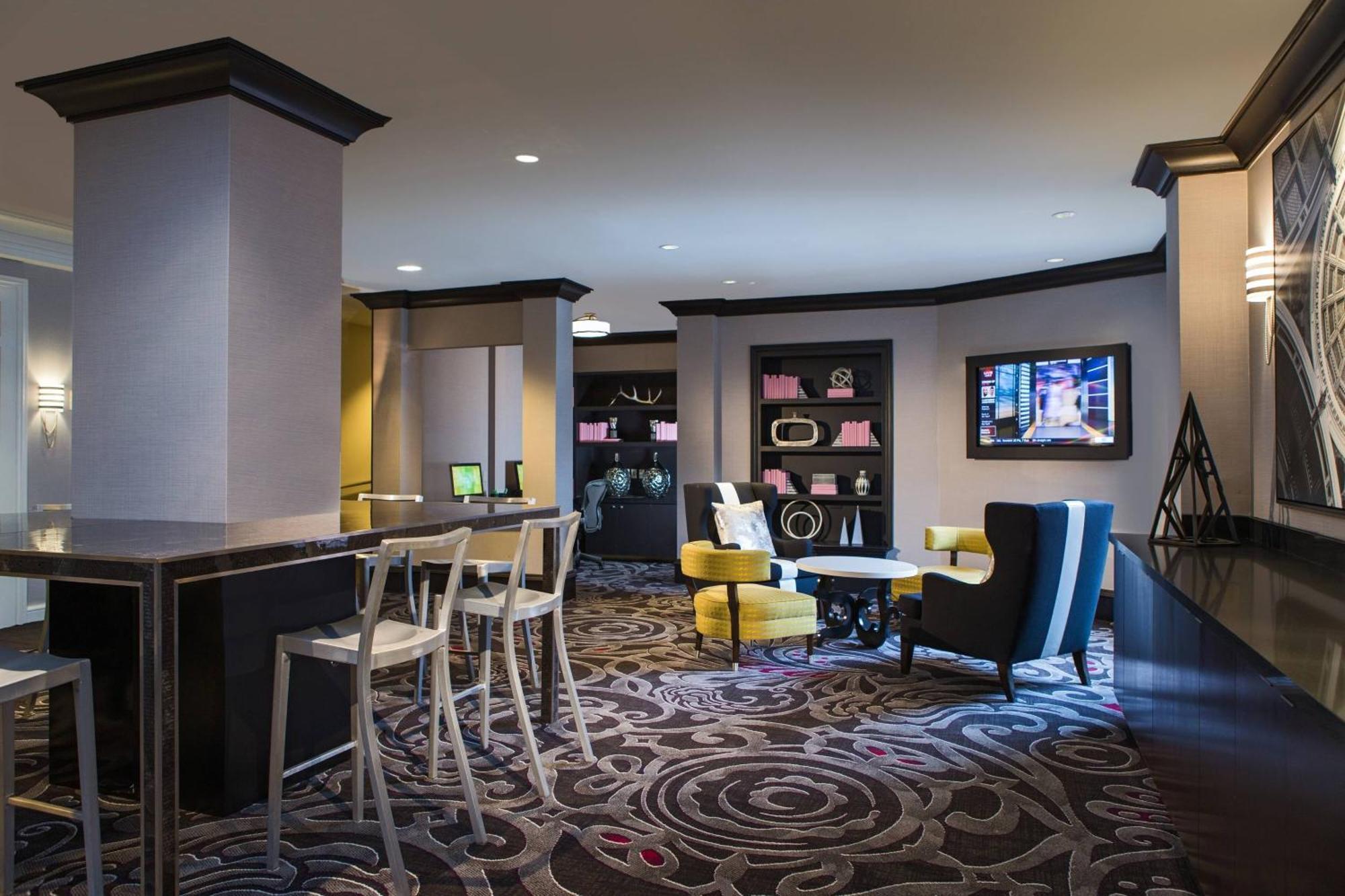Courtyard By Marriott Boston Downtown Hotel Екстериор снимка
